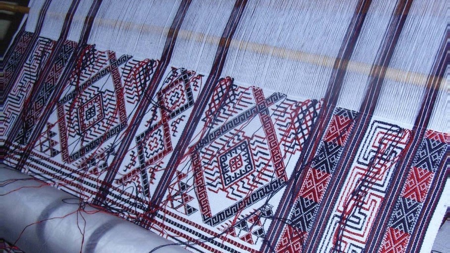 Bhutan Magnificent Textile Tours
