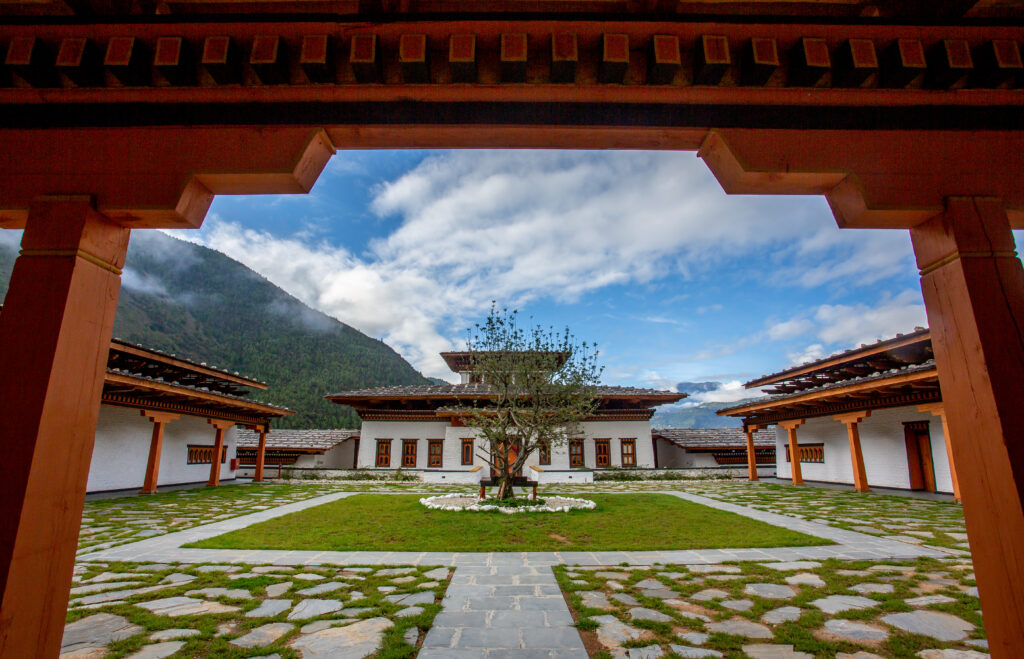 Bhutan Luxury Tour with Bhutan Spirit Sanctuary