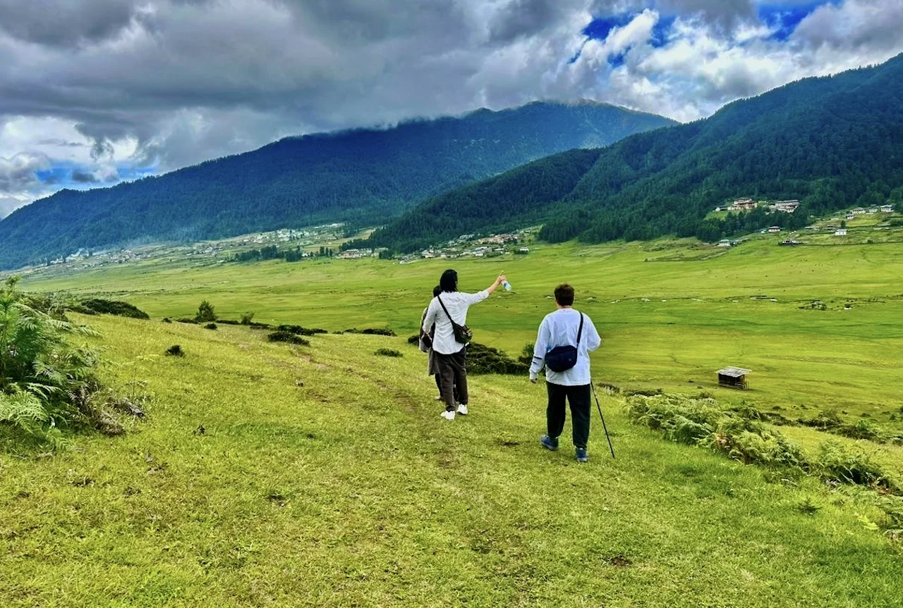 Advantages of Traveling to Bhutan in Small Groups or Solo